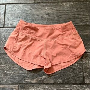 Peach colored Lululemon speed up shorts #athleisure